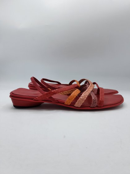 Sandales DE MARQUE INCONNUE rouges de seconde main