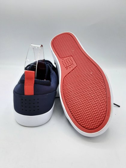 Baskets en toile TBS marines de seconde main