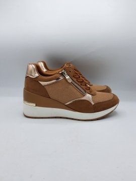 Baskets ERAM camel de seconde main