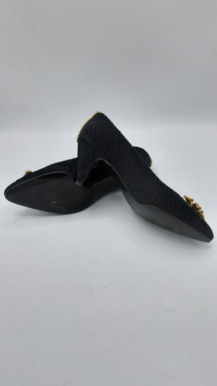 ESCARPINS TEXTILE NOIR ET STRASS ROYAL DE SECONDE MAIN
