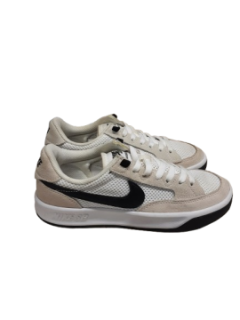 Basket nike T38.5 de seconde main