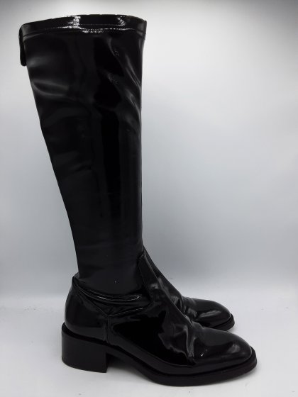 Botte vernis noir Adige de seconde main