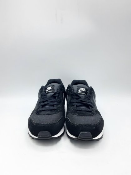 baskets noires nike de seconde main