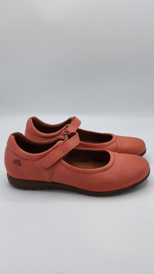 Ballerines corail en cuir de seconde main