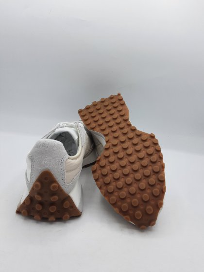 Baskets NEW BALANCE blanches de seconde main