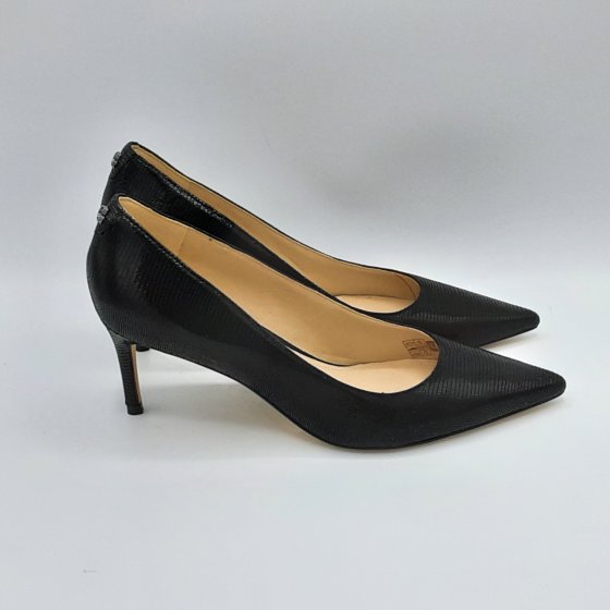 Escarpins Guess noir de seconde main