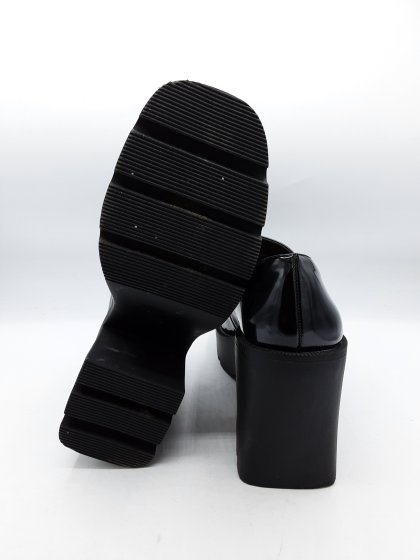 Mocassins à talon TEXTO noirs de seconde main