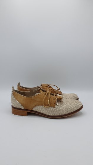 Derbies tissus franges de seconde main