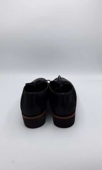 Derbies noires