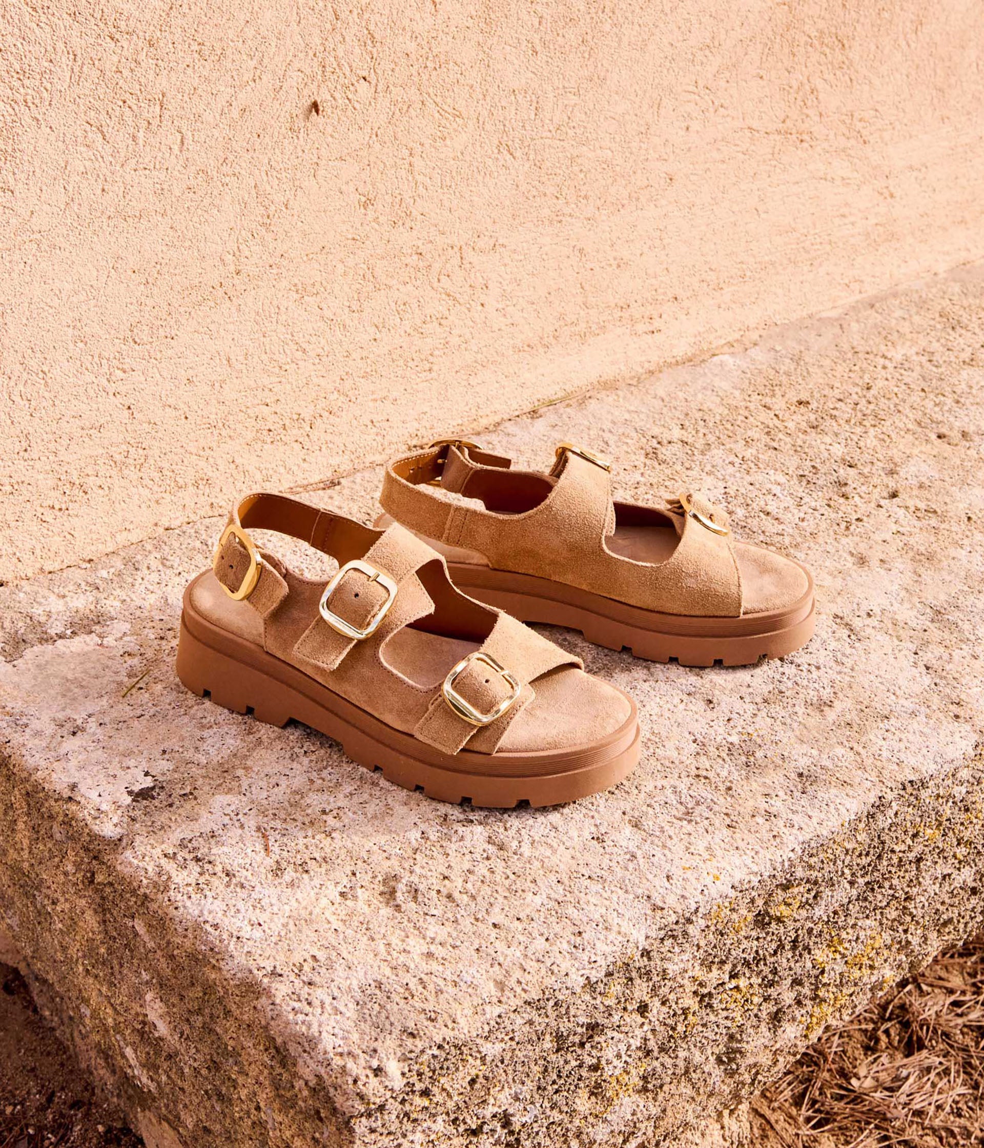 SANDALE JULIETA BEIGE