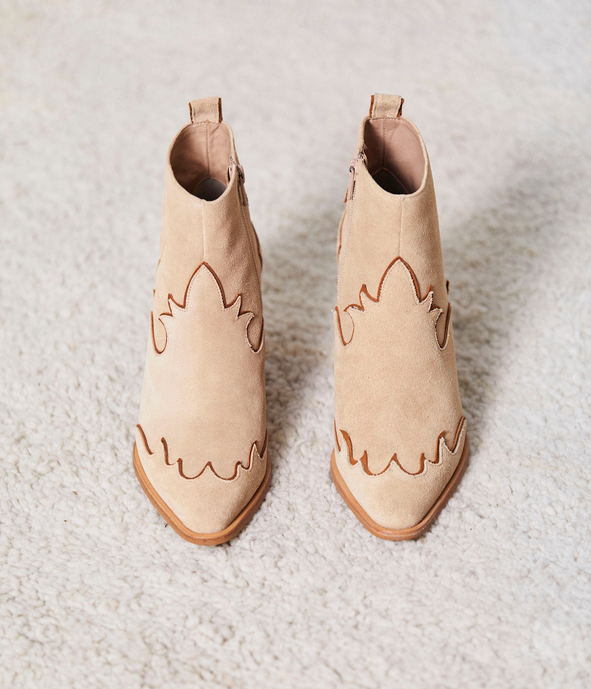 BOOTS DALLAS BEIGE