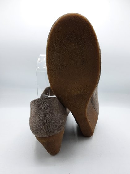 Ballerines compensées DE MARQUE INCONNUE grises de seconde main