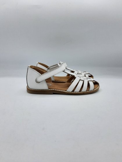 Sandales BUGGY SHOES blanches de seconde main