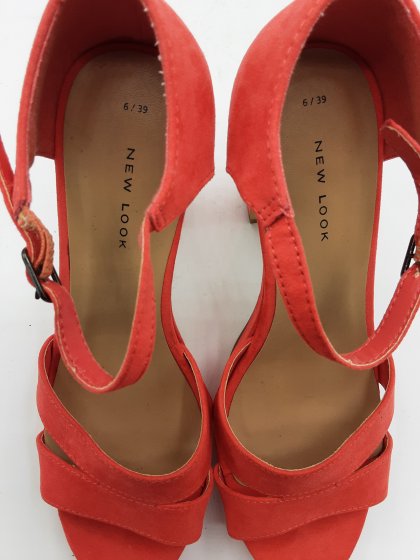 Sandales New Look rouge de seconde main