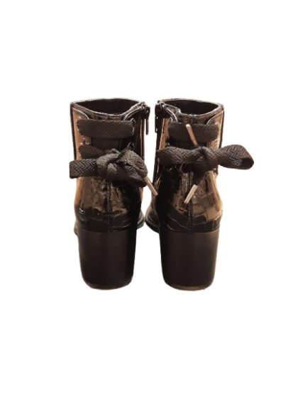 Bottines de seconde main de la gamme fugitive