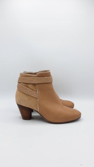 Boots à talons beige de seconde main