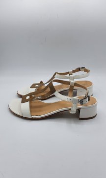 sandales à talon blanche
