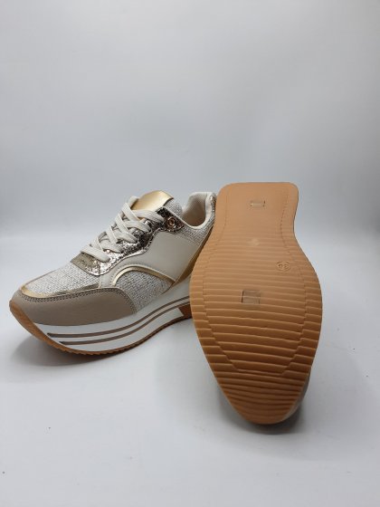 Basket beige et doré de seconde main