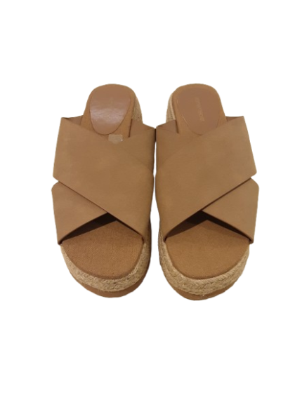 Mules à plateforme camel T37 de seconde main