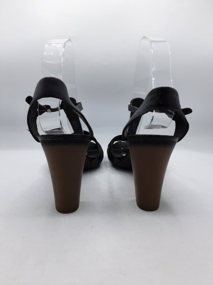 Sandales  à talons CAMPER noires de seconde main