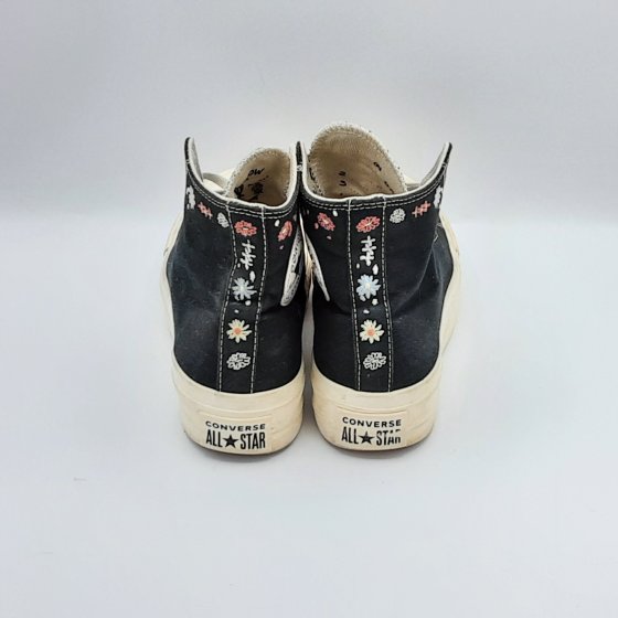 Baskets Converse noir de seconde main