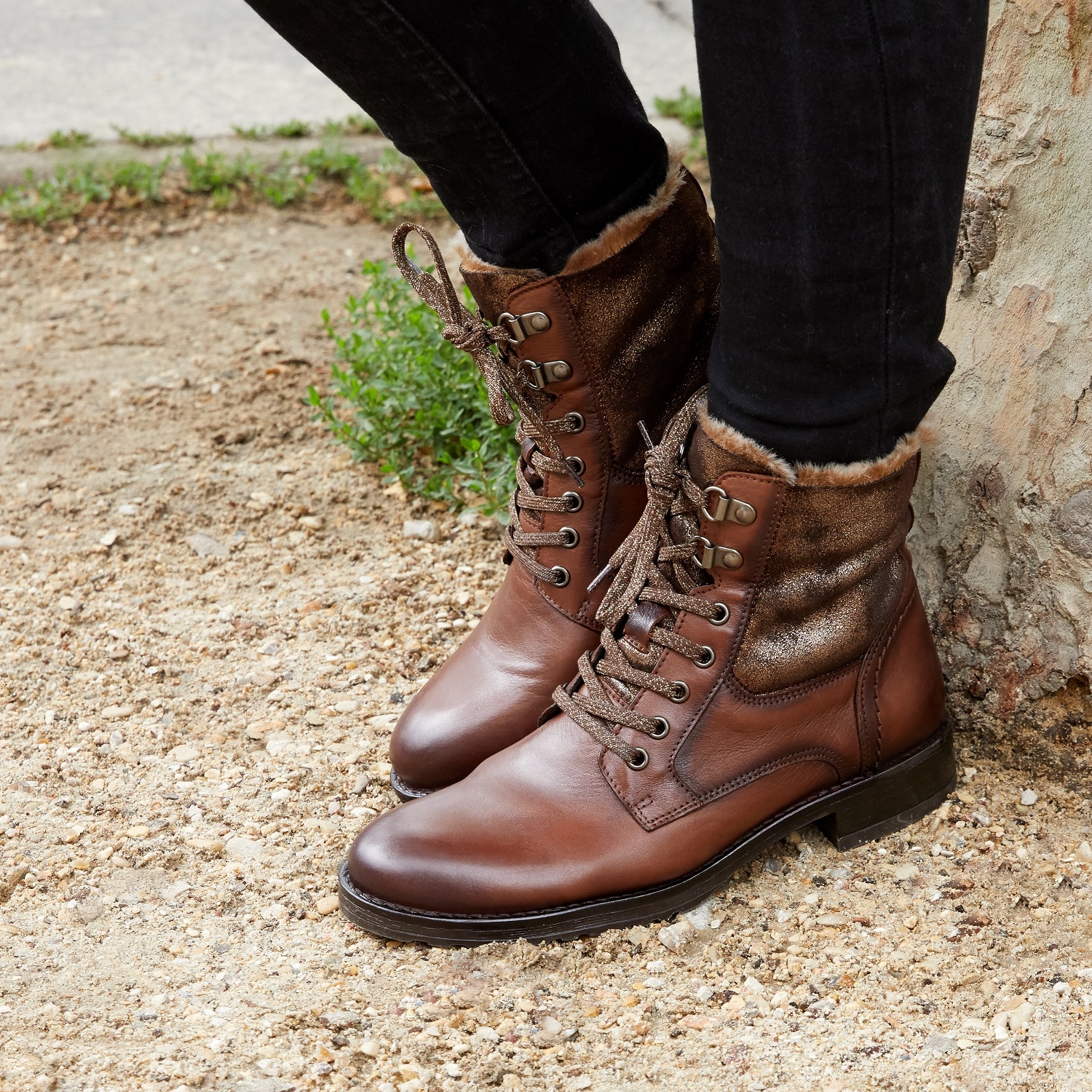 BOOTS KARELLE