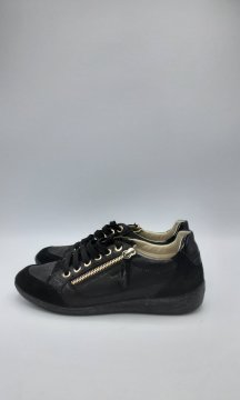 Paire de baskets de seconde main