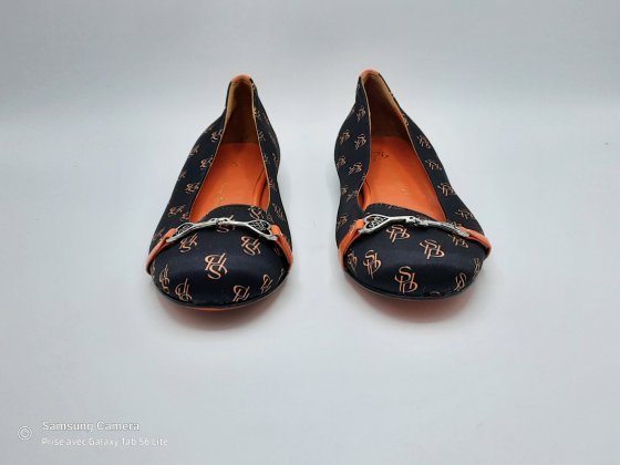 Ballerine cuir noir orange SAINT HONORE T36,5 de seconde main