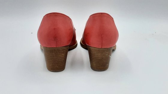 Escarpins texto