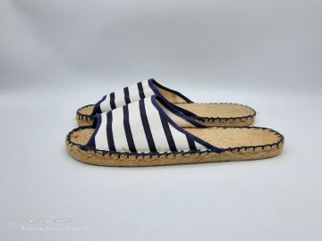 Espadrille basse style mule a rayure T37 de seconde main