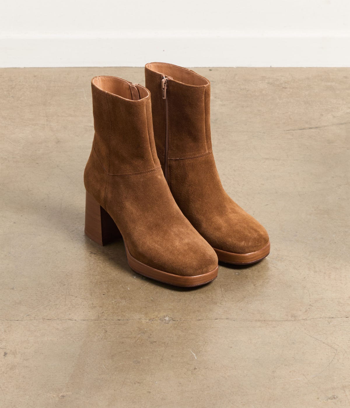 BOOTS À TALON INDIA CAMEL