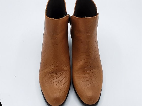 boots de seconde mains en bon etat