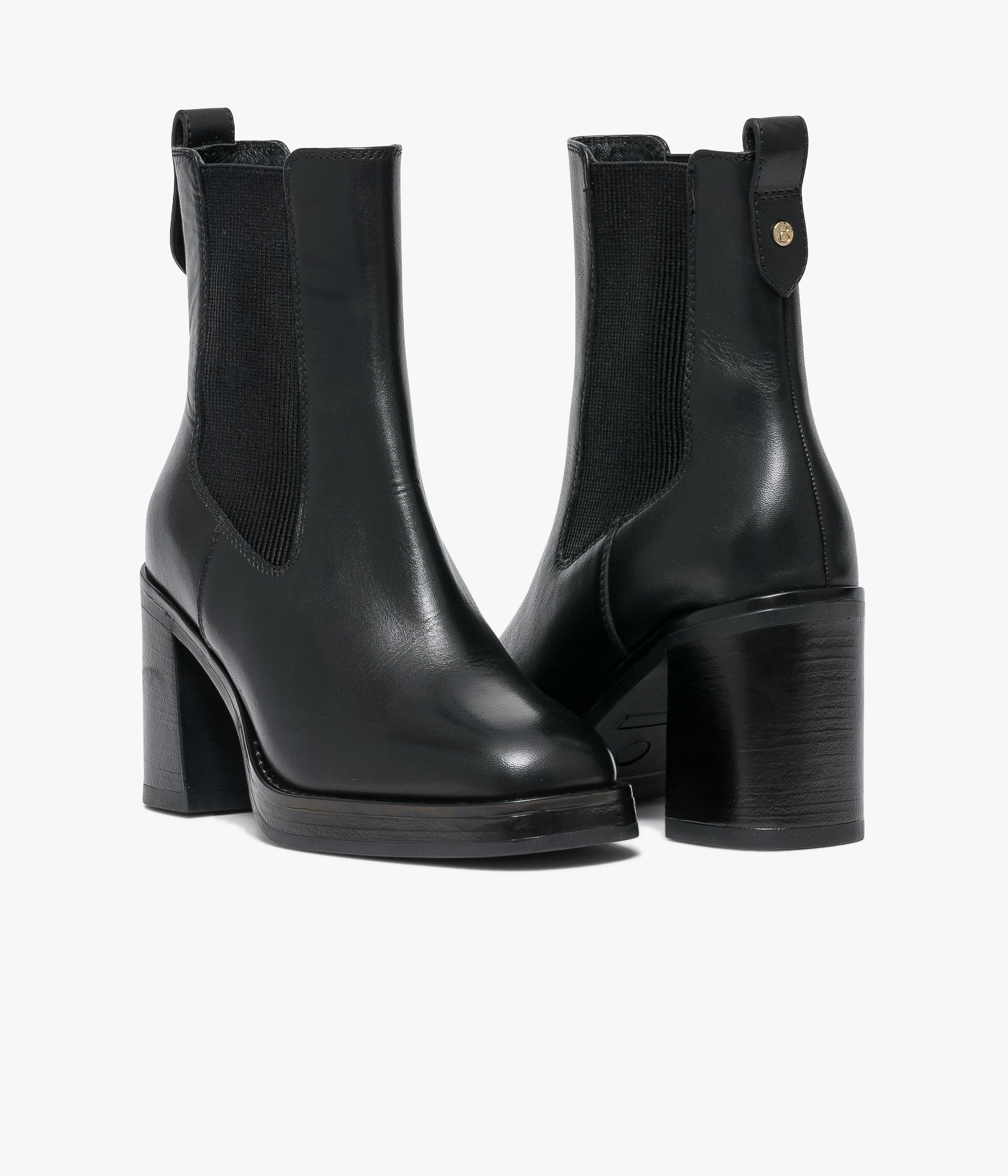 BOOTS ERIKA NOIR