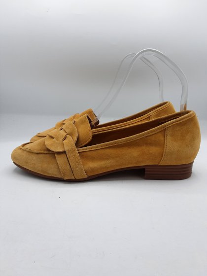 Mocassins EMILY  KARSTON jaunes de seconde main