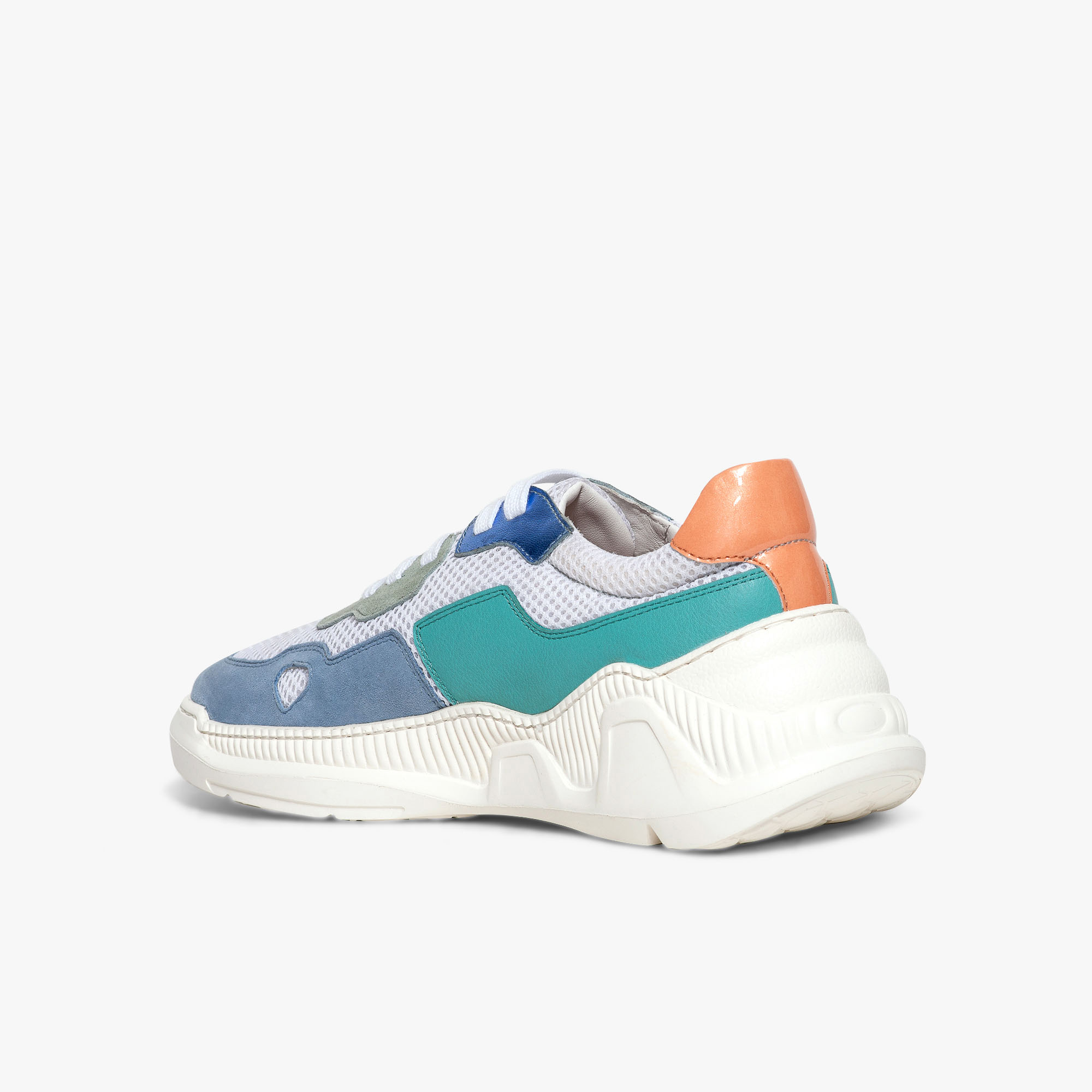 DAD SHOES LORI