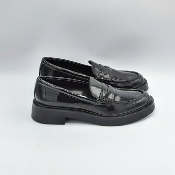 Mocassin Zara noir de seconde main