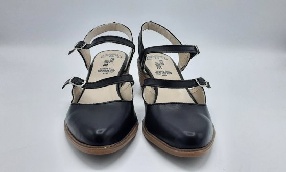 Babies tout en cuir noir de seconde main