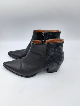 Bottines noir a talons de seconde main