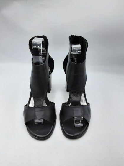 Sandales CLOSER noires de seconde main