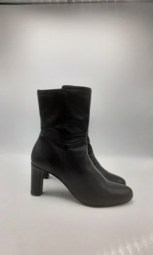 Paire de bottines de seconde main