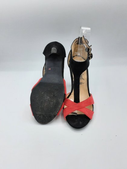 Sandales New Look noir et rouge de seconde main