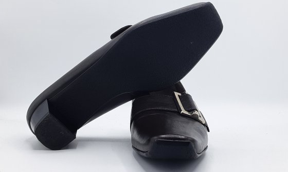Mocassins à talon en cuir marron de seconde main