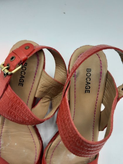 Sandales BOCAGE rouges de seconde main