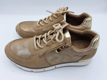 basket eram beige doré de seconde main
