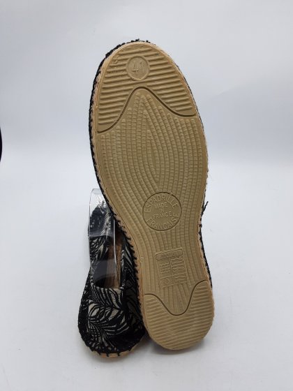 Espadrilles DE MARQUE INCONNUE bicolores de seconde main