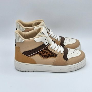 Basket beige de seconde main