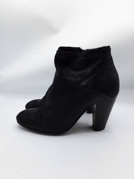 3181 Bottines COQUE TERRA noires de seconde main