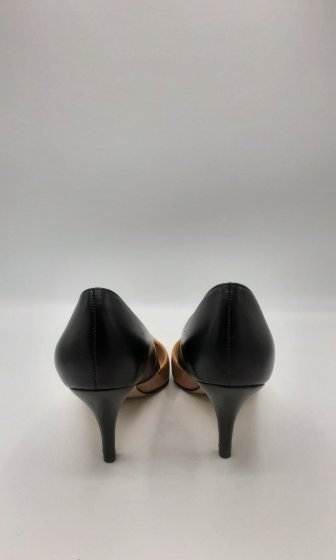Paire d’escarpins de seconde main