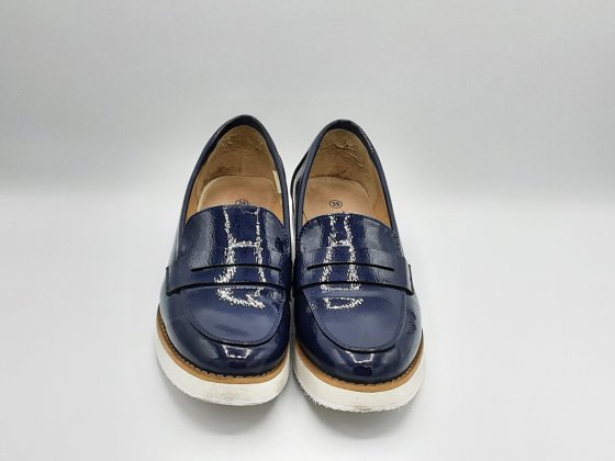 Mocassin bleu laqué semelle blanche TISSAIA de seconde main