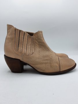 Bottines BOCAGE beiges de seconde main